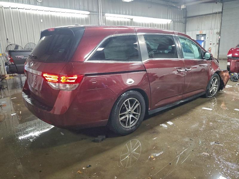 Photo 3 from auction – 2016 HONDA ODYSSEY EX with VIN 5FNRL5H69GB126907