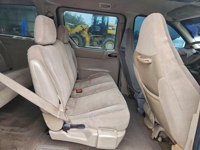 Photo 11 from auction – 2002 FORD WINDSTAR L with VIN 2FMZA51432BB64181