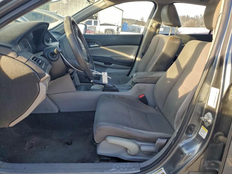 Photo 7 from auction – 2012 HONDA ACCORD LX with VIN 1HGCP2F31CA161088