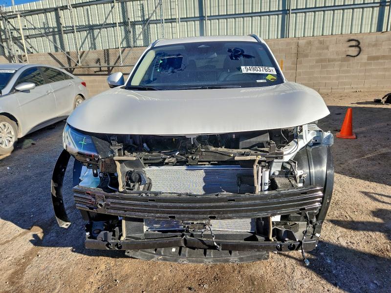Photo 5 from auction – 2025 NISSAN KICKS SR with VIN 3N8AP6DD6SL433901