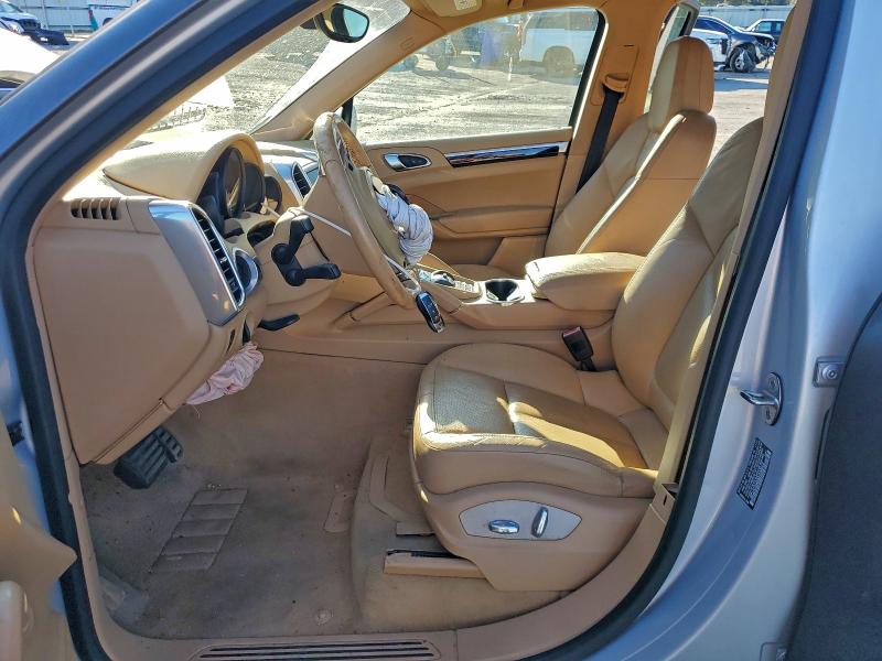 Photo 7 from auction – 2013 PORSCHE CAYENNE with VIN WP1AF2A20DLA32643