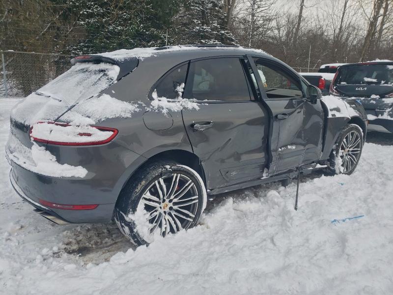 Photo 3 from auction – 2016 PORSCHE MACAN TURB with VIN WP1AF2A59GLB92907