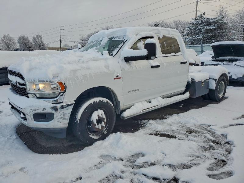 RAM 3500 2019 with VIN 3C7WRTCL0KG517677 - Photo from auction