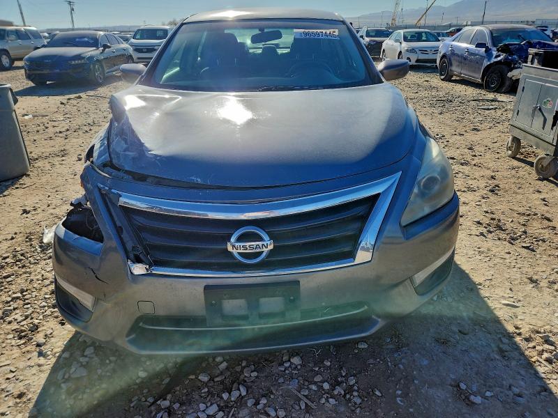 Photo 5 from auction – 2015 NISSAN ALTIMA 2.5 with VIN 1N4AL3AP9FC234465