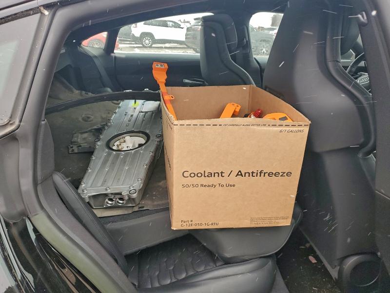 Photo 10 from auction – 2023 AUDI E-TRON GT with VIN WAUCJBFW4P7000115