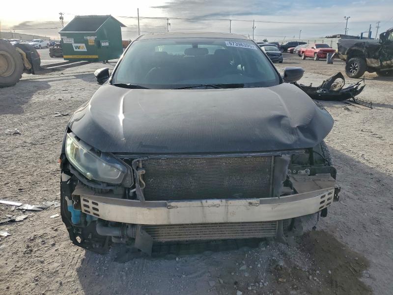 Photo 5 from auction – 2016 HONDA CIVIC with VIN 2HGFC1F33GH631017