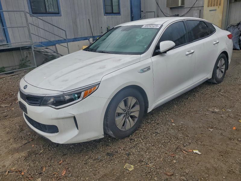 KIA OPTIMA HYB 2018 with VIN KNAGT4LE4J5021763 - Photo from auction