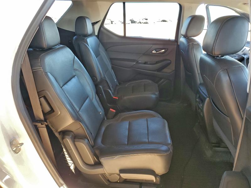 Photo 11 from auction – 2019 CHEVROLET TRAVERSE with VIN 1GNERKKW0KJ273744