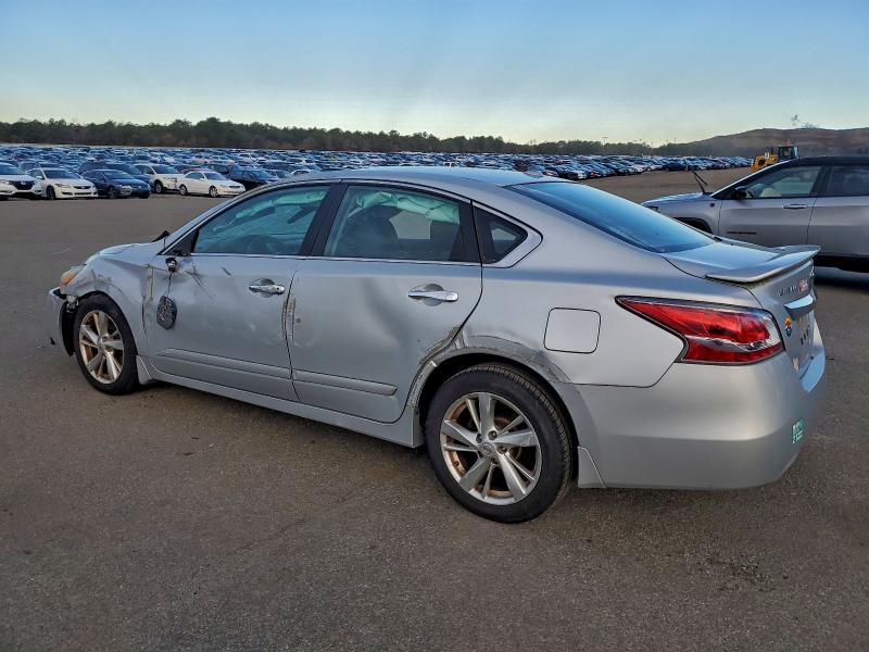 Photo 2 from auction – 2015 NISSAN ALTIMA with VIN 1N4AL3AP0FN376773
