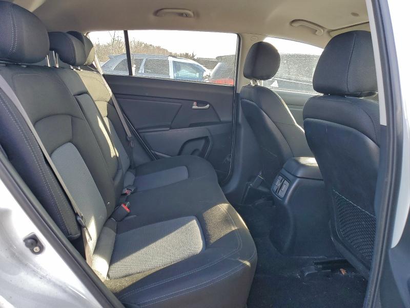 Photo 10 from auction – 2015 KIA SPORTAGE L with VIN KNDPB3AC3F7704616