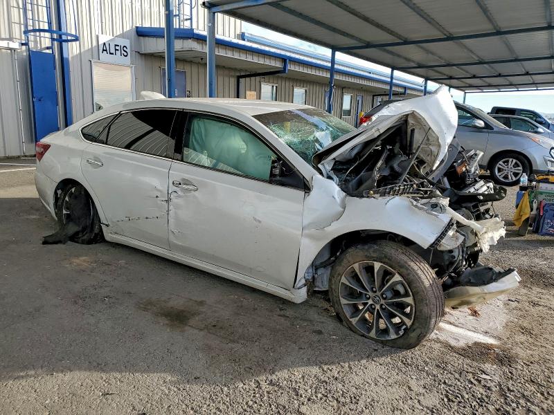 Zdjęcie 4 z aukcji – 2016 TOYOTA AVALON XLE z VIN 4T1BK1EB2GU208236