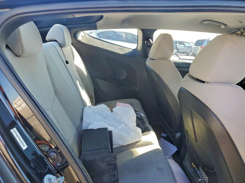 Photo 10 from auction – 2013 HYUNDAI VELOSTER with VIN KMHTC6AD1DU096465