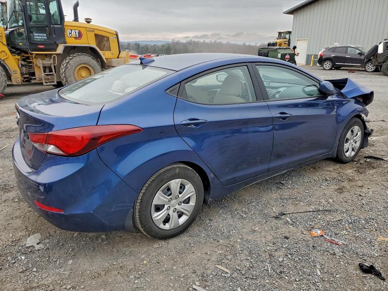 Photo 3 from auction – 2016 HYUNDAI ELANTRA SE with VIN 5NPDH4AE1GH773052