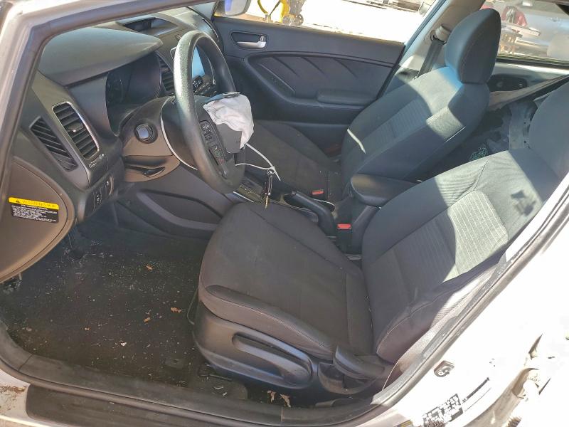 Photo 7 from auction – 2018 KIA FORTE LX with VIN 3KPFL4A72JE224416