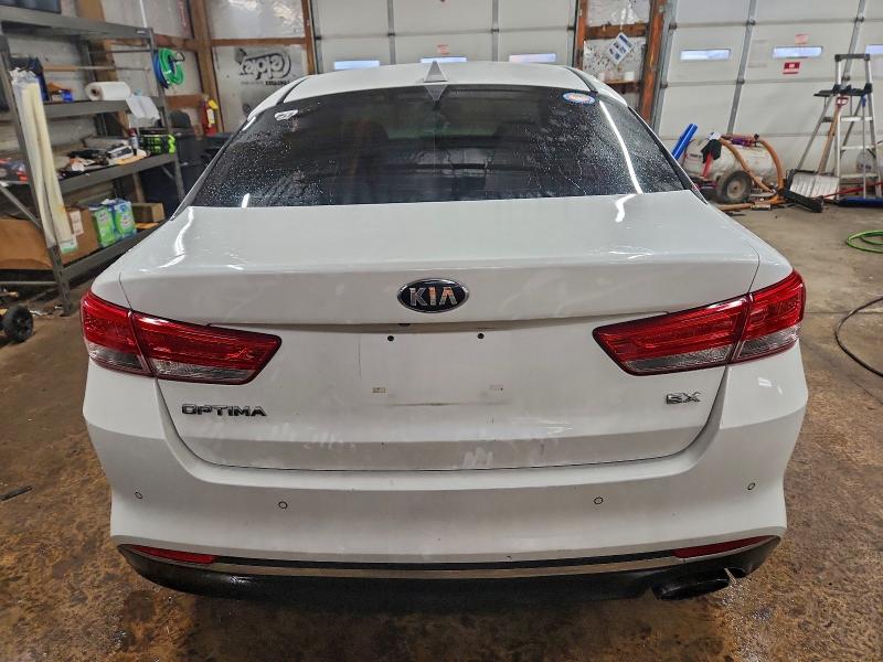 Photo 6 from auction – 2018 KIA OPTIMA EX with VIN 5XXGU4L39JG205123