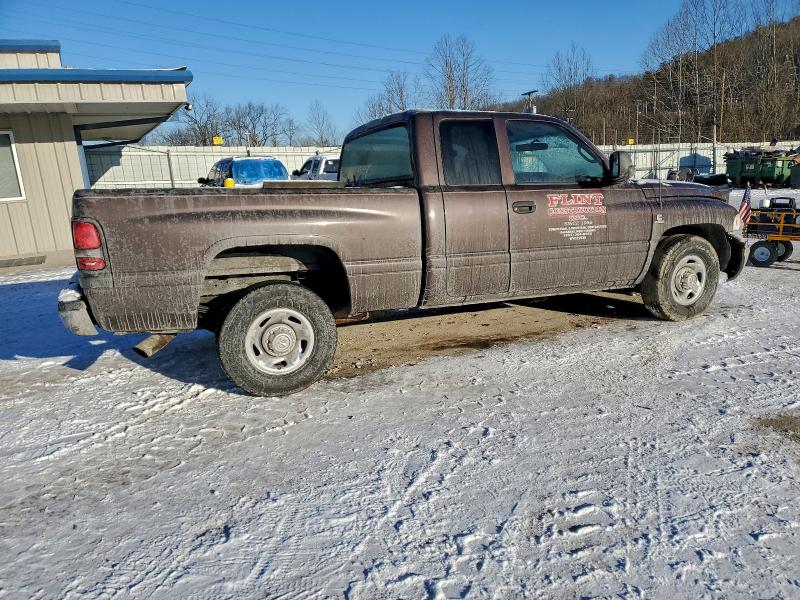Photo 3 from auction – 1998 DODGE RAM 2500 with VIN 1B7KC2367WJ226180