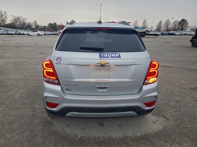 Photo 6 from auction – 2021 CHEVROLET TRAX 1LT with VIN KL7CJPSBXMB306759