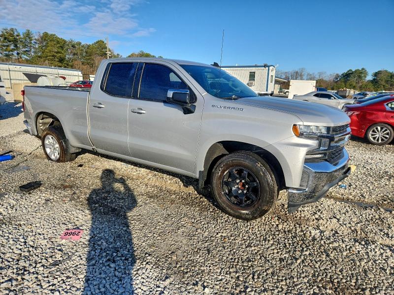 Photo 4 from auction – 2019 CHEVROLET SILVERADO with VIN 1GCRWCED1KZ222449