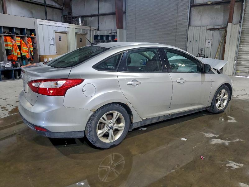 Photo 3 from auction – 2014 FORD FOCUS SE with VIN 1FADP3F21EL101700