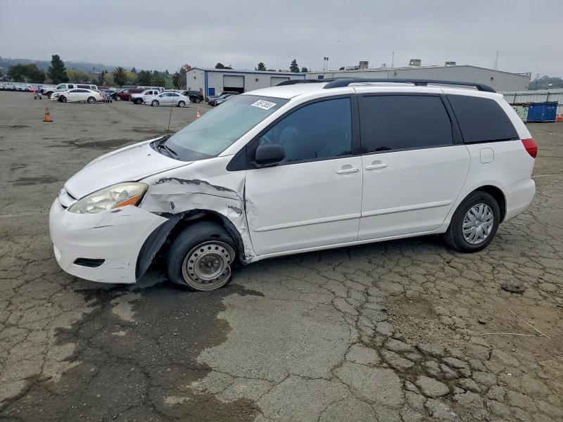 TOYOTA SIENNA 2006 with VIN 5TDZA23C56S431798 - Photo from auction