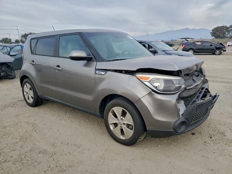 Photo 4 from auction – 2016 KIA SOUL with VIN KNDJN2A27G7292619