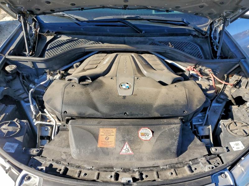 Photo 12 from auction – 2014 BMW X5 XDRIVE5 with VIN 5UXKR6C53E0C03496