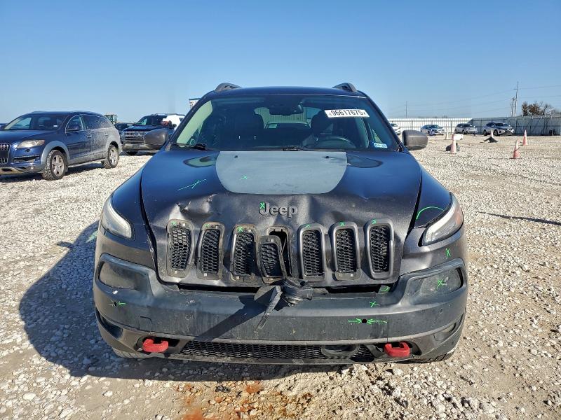 Photo 5 from auction – 2014 JEEP CHEROKEE T with VIN 1C4PJMBS1EW184693