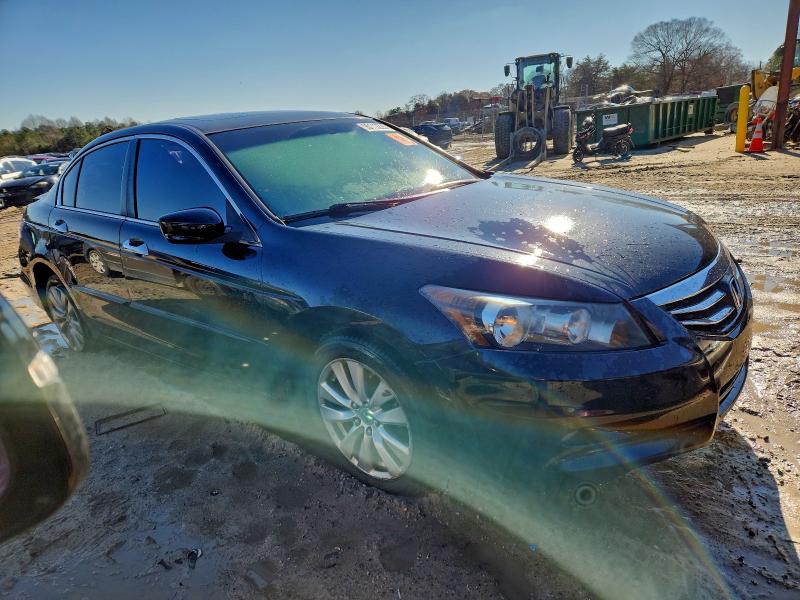Photo 4 from auction – 2011 HONDA ACCORD EXL with VIN 1HGCP3F83BA004307