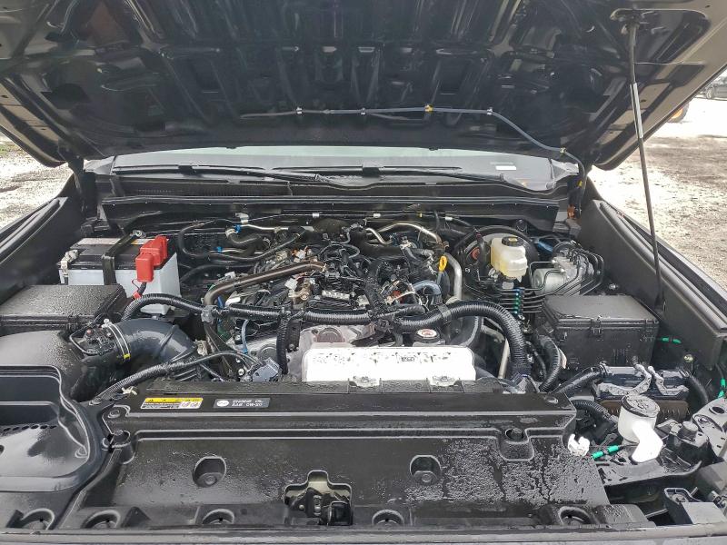 Foto 12 de la subasta – 2025 TOYOTA 4RUNNER SR5 con VIN JTEVA5AR8S5000780