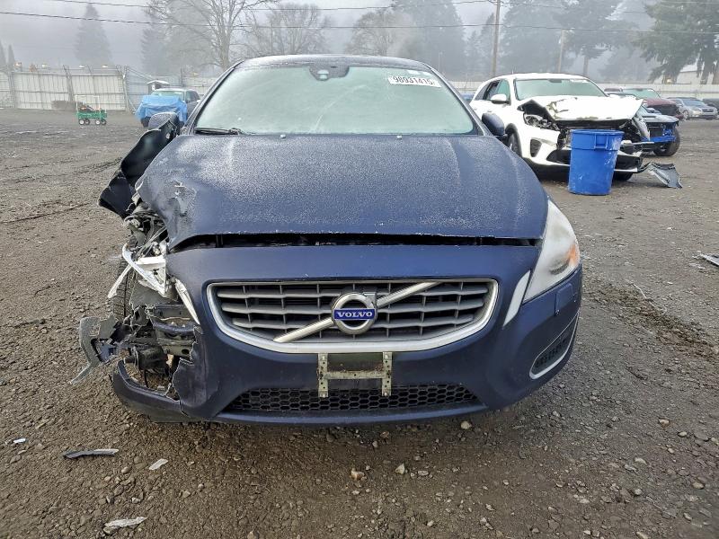 Photo 5 from auction – 2013 VOLVO S60 T5 with VIN YV1612FS2D2231000