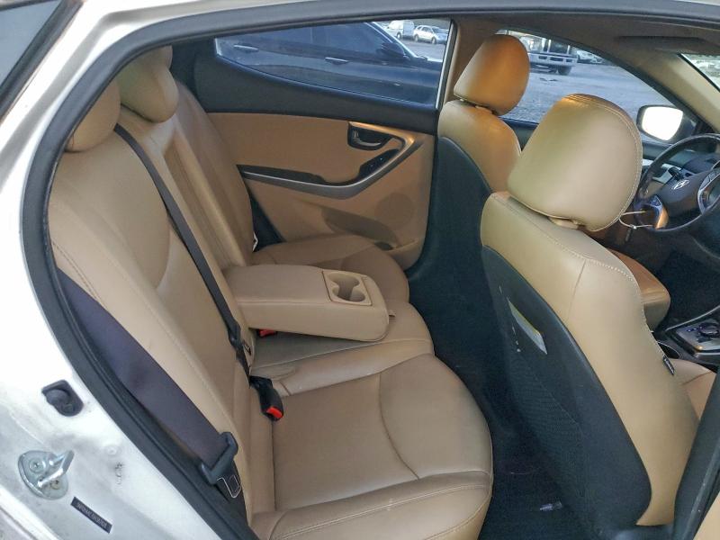 Photo 10 from auction – 2013 HYUNDAI ELANTRA GL with VIN 5NPDH4AE7DH387828
