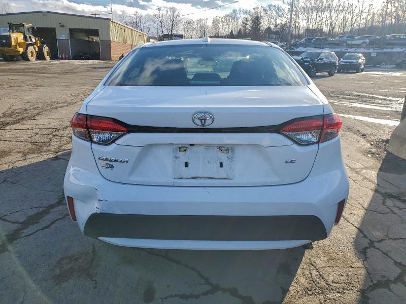 Photo 6 from auction – 2020 TOYOTA COROLLA LE with VIN 5YFEPRAE6LP063002