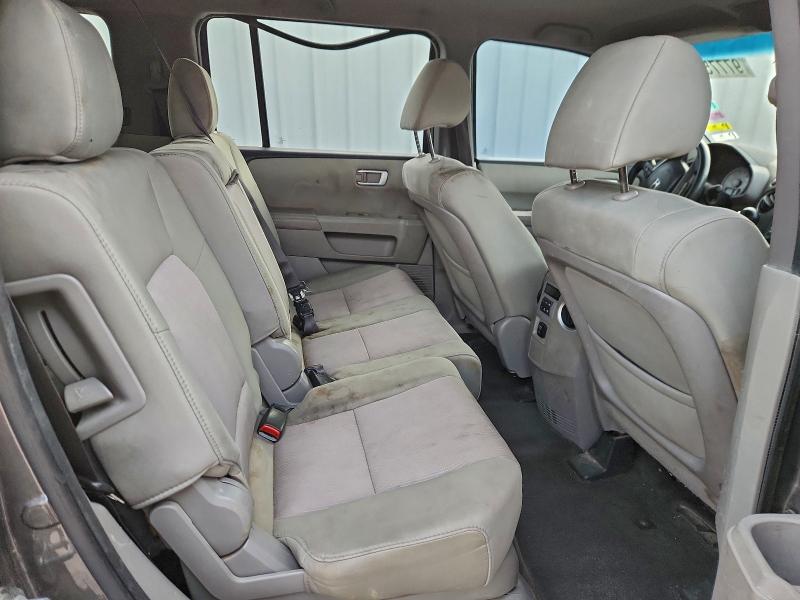 Photo 11 from auction – 2012 HONDA PILOT EX with VIN 5FNYF3H48CB037684