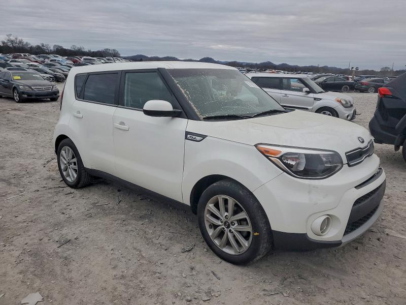 Photo 4 from auction – 2019 KIA SOUL + with VIN KNDJP3A51K7016259