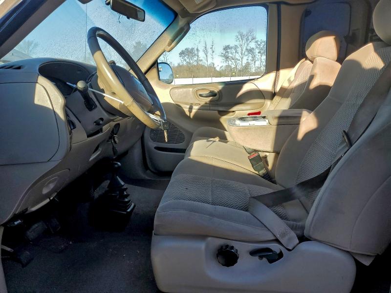 Photo 7 from auction – 2003 FORD F150 with VIN 2FTRX18W03CB00906