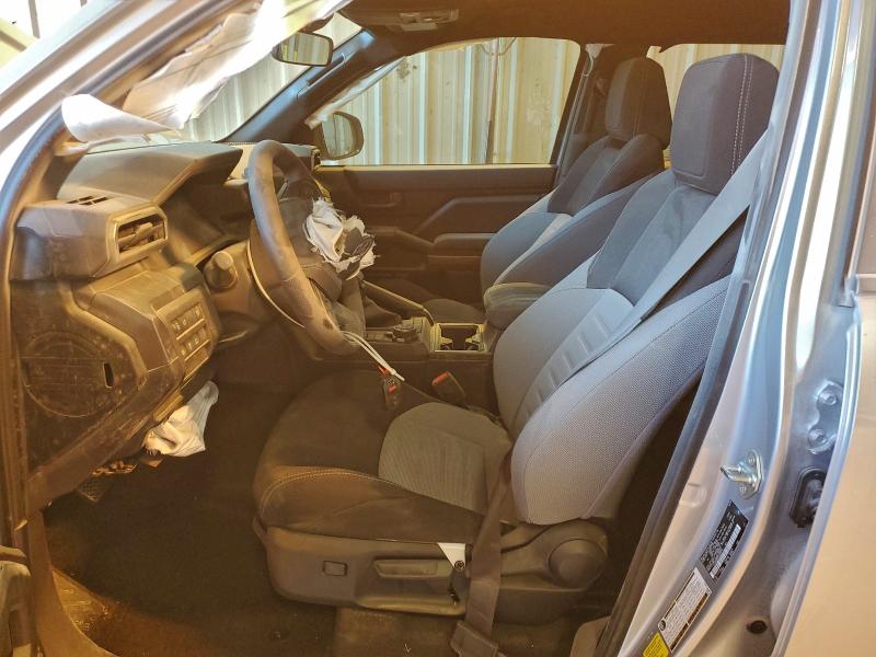 Photo 7 from auction – 2025 TOYOTA 4RUNNER LI with VIN JTEVB5BR8S5008972
