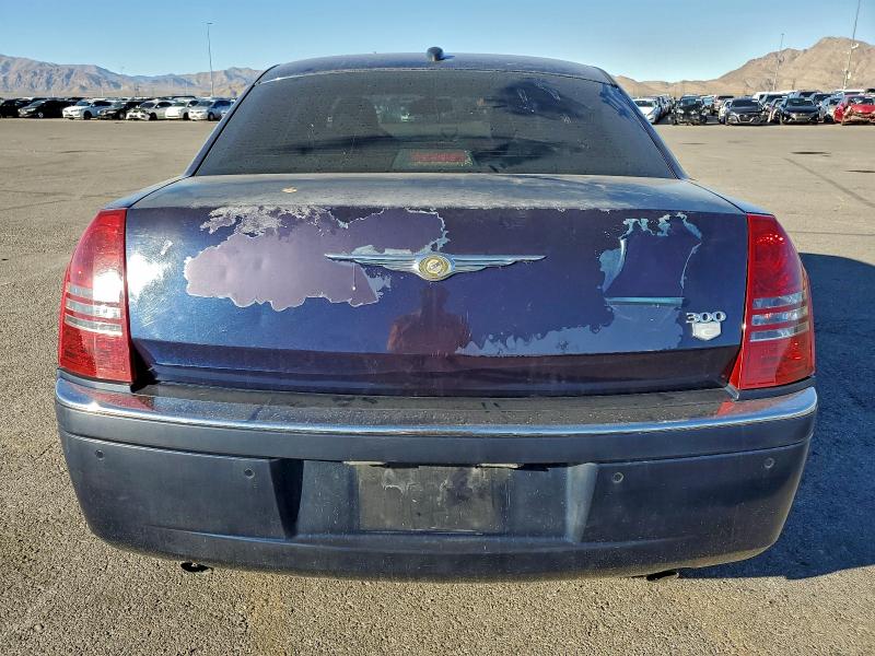 Photo 6 from auction – 2006 CHRYSLER 300C with VIN 2C3LA63H06H190261