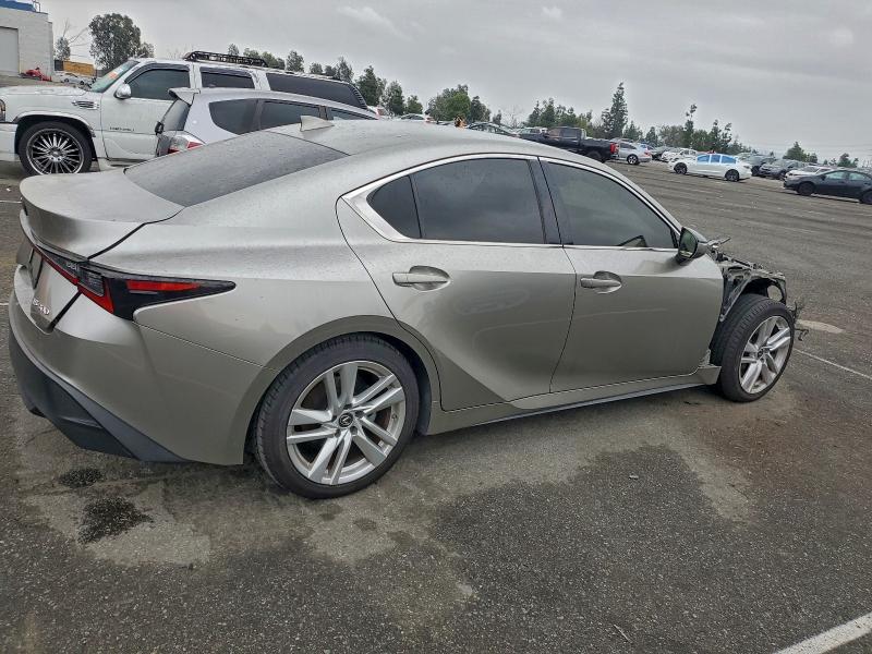 Photo 3 from auction – 2021 LEXUS IS 300 with VIN JTHAA1D20M5113750
