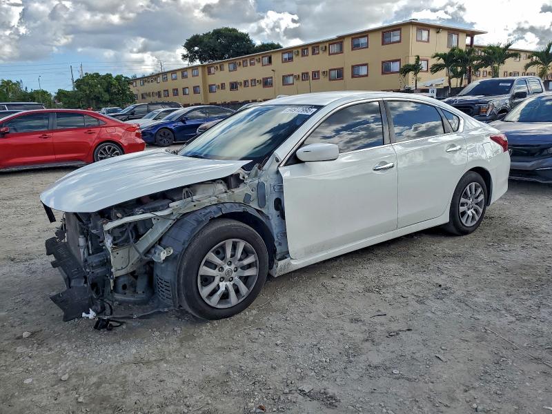 NISSAN ALTIMA 2.5 2018 with VIN 1N4AL3AP9JC216749 - Photo from auction