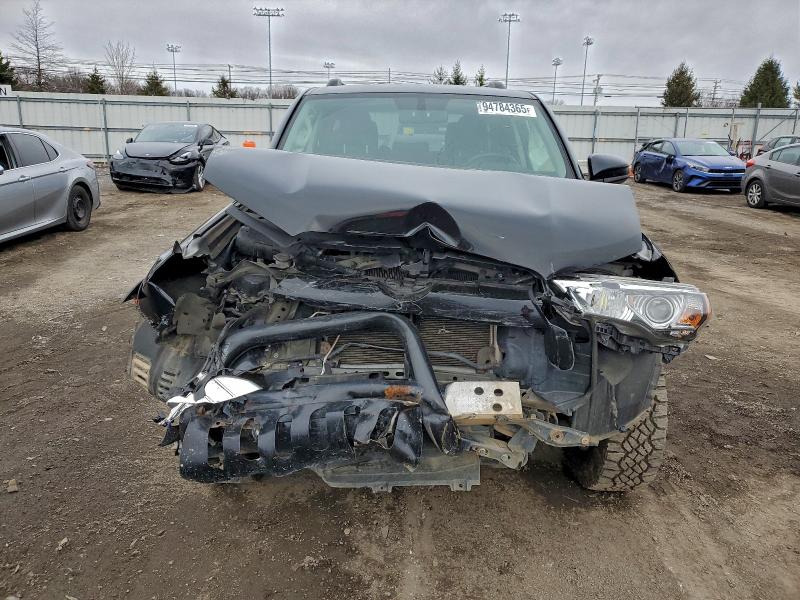 Photo 5 from auction – 2019 TOYOTA 4RUNNER SR with VIN JTEBU5JR5K5658731