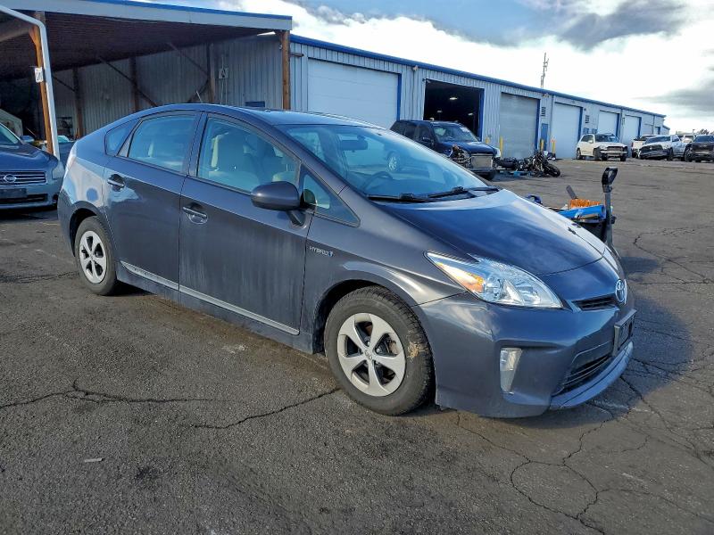 Photo 4 from auction – 2013 TOYOTA PRIUS with VIN JTDKN3DU2D5609771