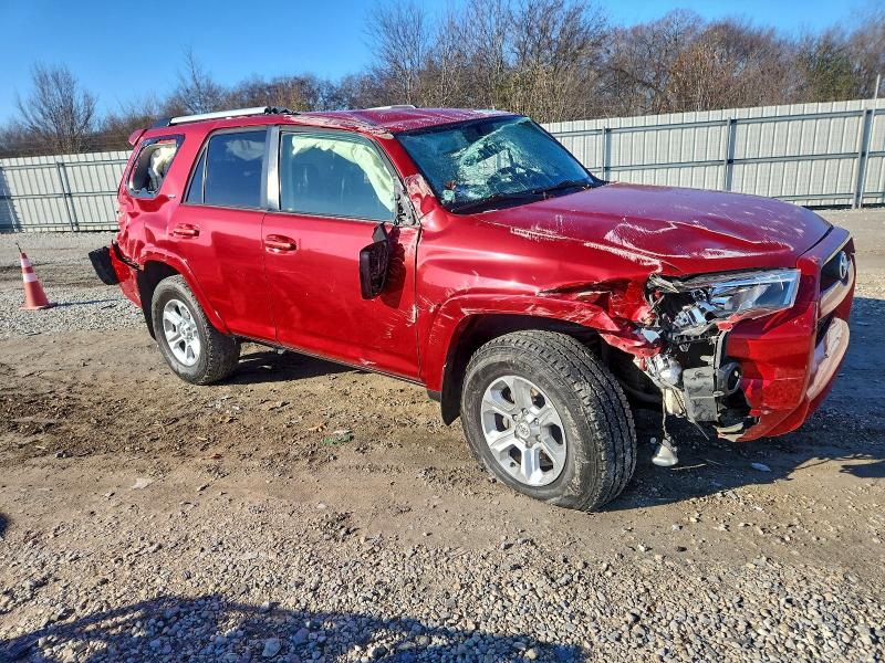 Photo 4 from auction – 2019 TOYOTA 4RUNNER with VIN JTEZU5JR1K5209724