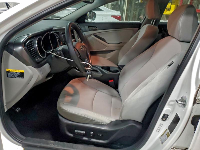 Zdjęcie 7 z aukcji – 2013 KIA OPTIMA LX z VIN KNAGM4A78D5332814