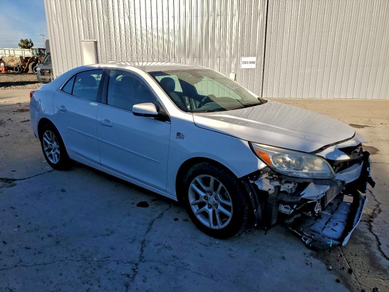 Photo 4 from auction – 2015 CHEVROLET MALIBU 1LT with VIN 1G11C5SL4FF321540