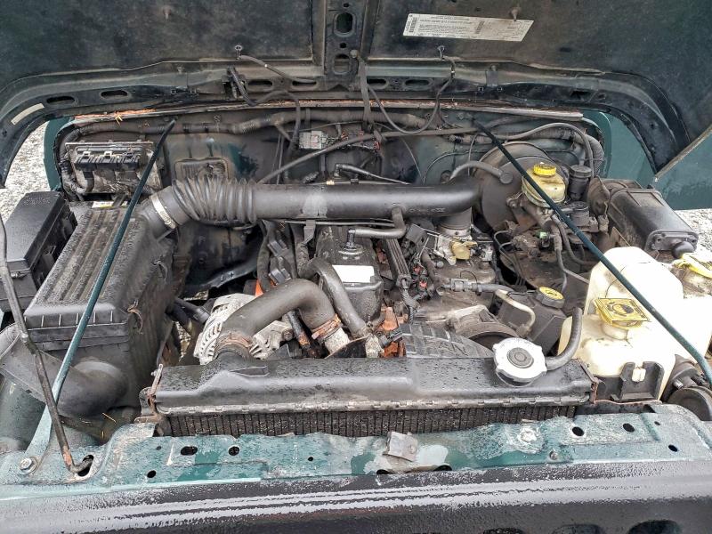 Photo 11 from auction – 2000 JEEP WRANGLER / with VIN 1J4FA59S5YP740536