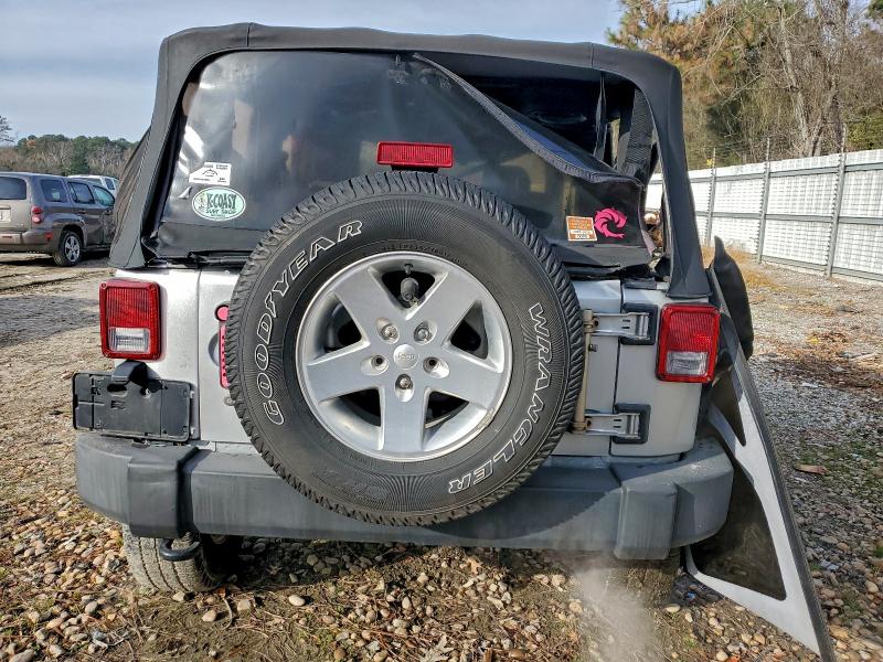 Photo 6 from auction – 2012 JEEP WRANGLER S with VIN 1C4AJWAGXCL198606
