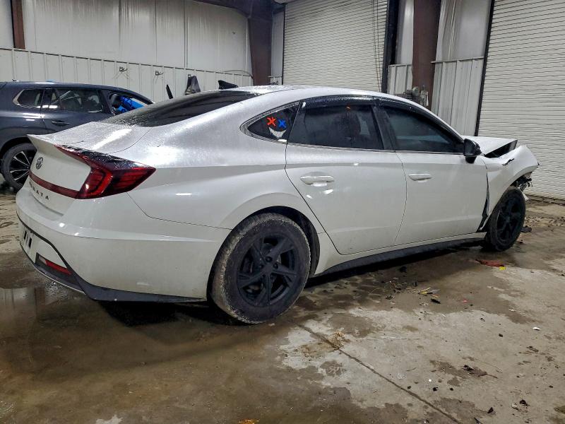 Photo 3 from auction – 2020 HYUNDAI SONATA SE with VIN 5NPEG4JA2LH049448