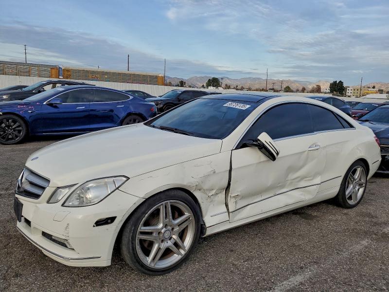 MERCEDES-BENZ E 350 2011 with VIN WDDKJ5GB4BF096652 - Photo from auction