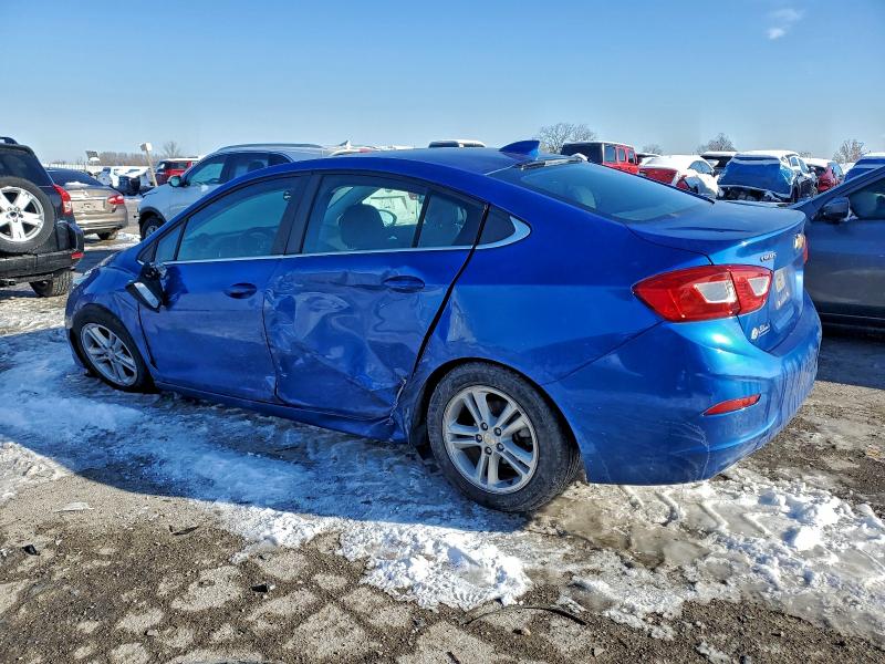 Photo 2 from auction – 2018 CHEVROLET CRUZE LT with VIN 1G1BE5SM4J7200419