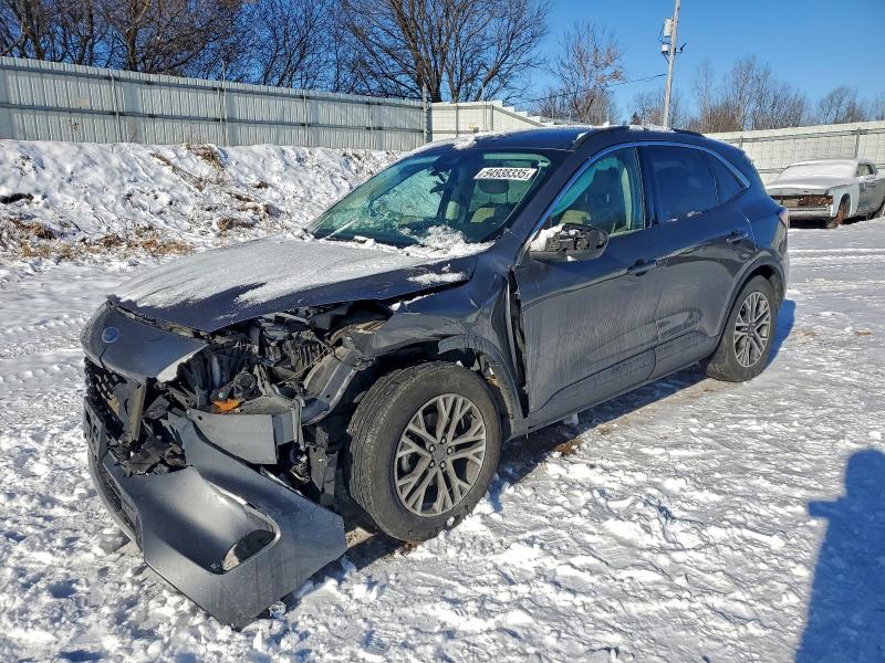 Photo 1 from auction – 2021 FORD ESCAPE with VIN 1FMCU9H68MUA64621